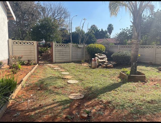 3 BEDROOM HOUSE FOR SALE IN BIRCH ACRES